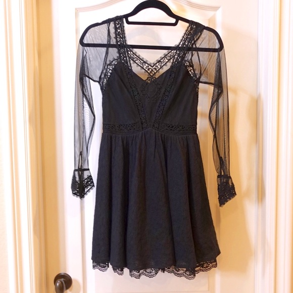 Free People Dresses & Skirts - Host Pick🎉 Free People V for Victorian Lace Mini Dress Size 0